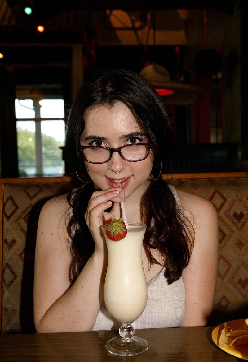 Марина, 24